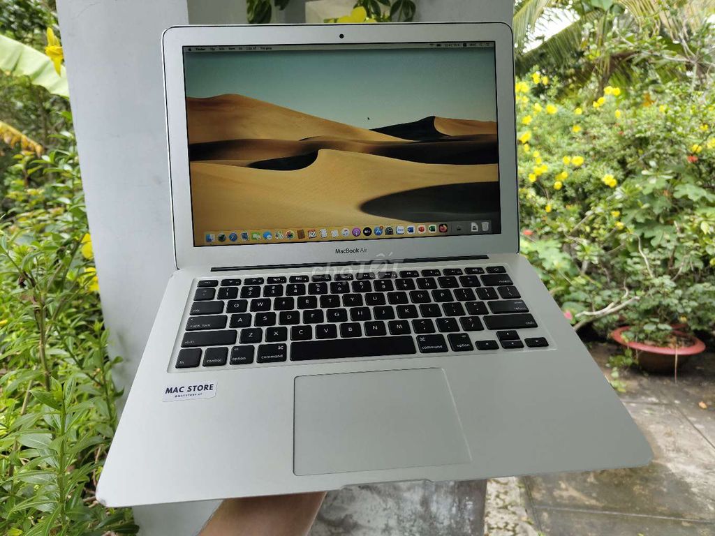 Macbook Air 2012 - 13 inch máy zin đẹp có sạc