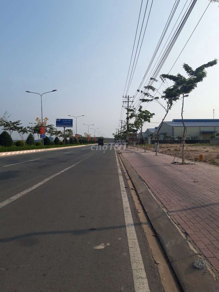 Đất sổ hồng 125m2 (5*18) chợ đất cuốc bắc tân yên Đường Đất Cuốc Huyện Bắc Tân Uyên Bình Dương