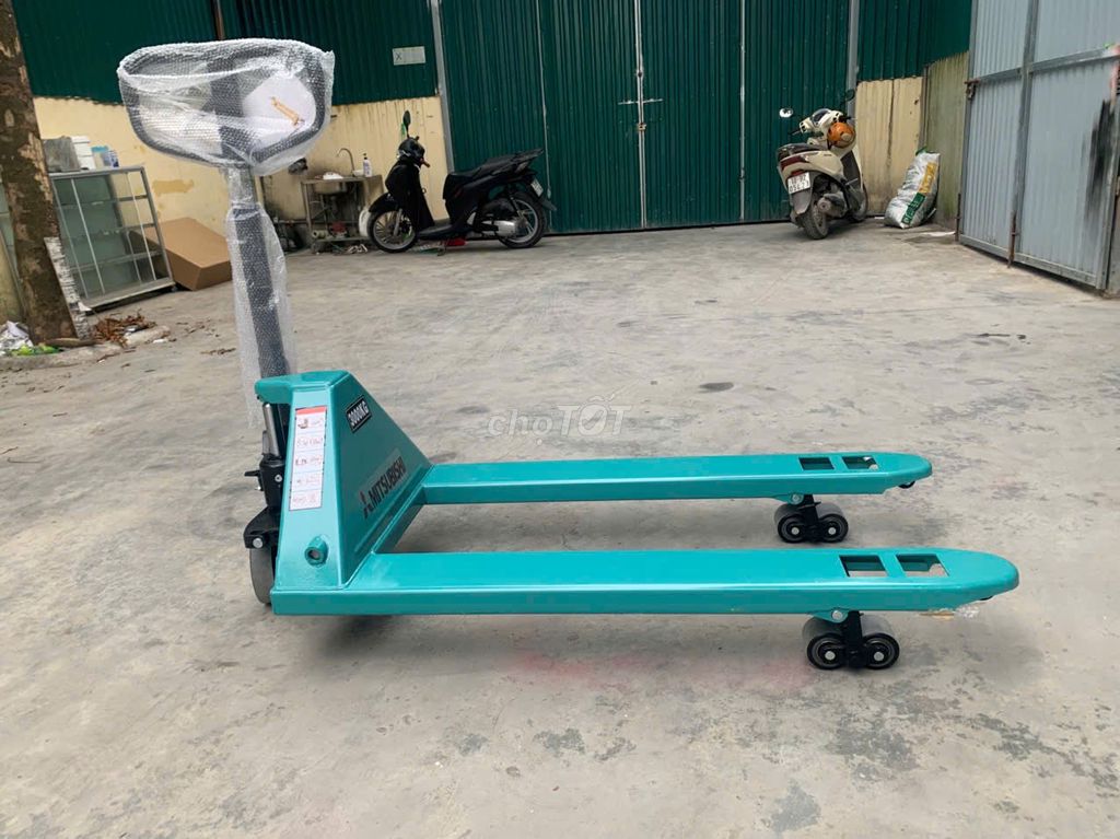XẢ TOÀN BỘ KHO XE NÂNG TAY THẤP 2.5T 3T. Mua bán Đồ chuyên dụng, Giống nuôi trồng tại Quận Hà Đông Hà Nội được đăng bởi Nguyễn thị cúc hình 1