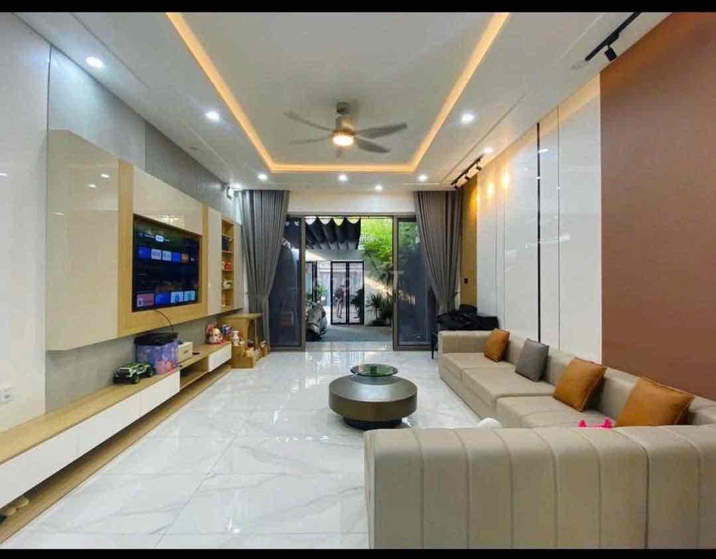 Rent · 3 bd · 120 м² · Quận Cẩm Lệ, ул. Đường Bàu Tràm Trung