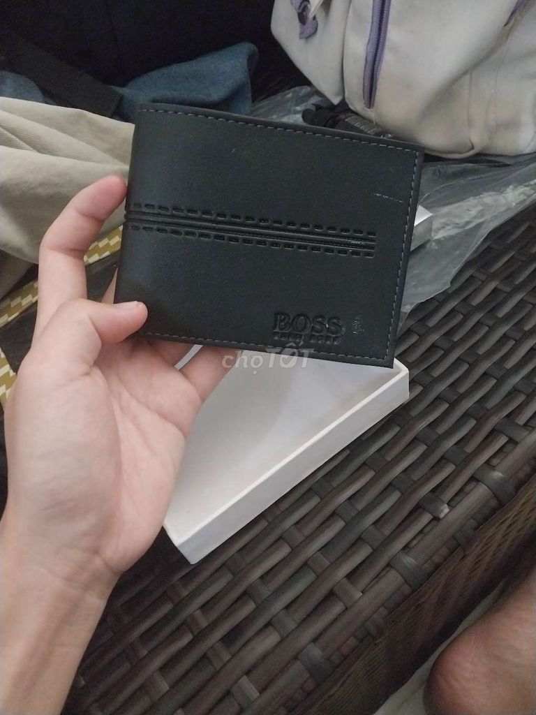 Ví da BOSS Nam Giả da Đen Mới. Mua bán Túi xách tại Quận Sơn Trà Đà Nẵng được đăng bởi Anh Khoa hình 1