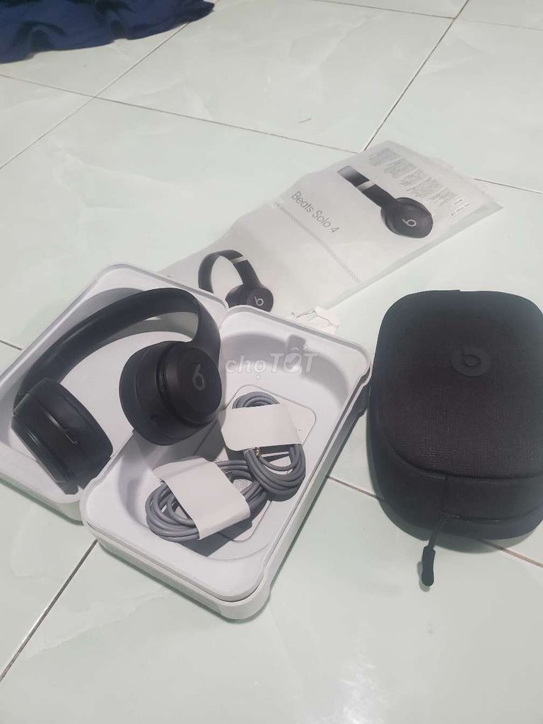 Tai nghe Beats Solo 4 Đen mới 99%. Mua bán Tivi, Âm thanh tại Quận 8 Tp Hồ Chí Minh được đăng bởi vo thuong  hình 1