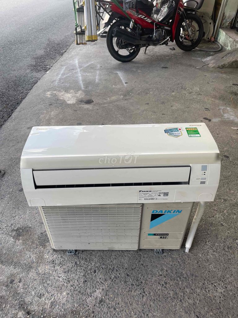 Máy lạnh Daikin 1HP Tiết kiệm điện R32. Mua bán Máy lạnh, điều hoà tại Thành phố Thủ Đức Tp Hồ Chí Minh được đăng bởi Lê Gia Phát hình 1
