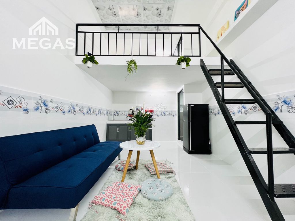 Căn Hộ Gác Cao_Máy Lạnh_Ban Công_Ngay Nguyễn Văn Quá_Chợ Cầu Tô Ký