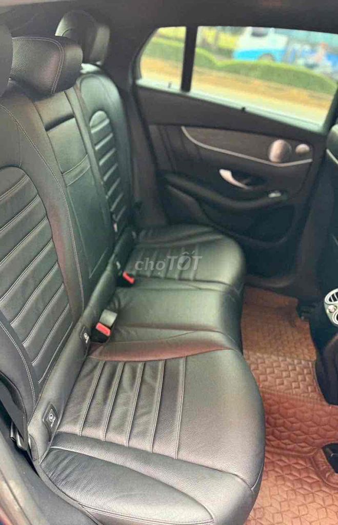 Mercedes Benz GLC 300 Coupe dk 2020