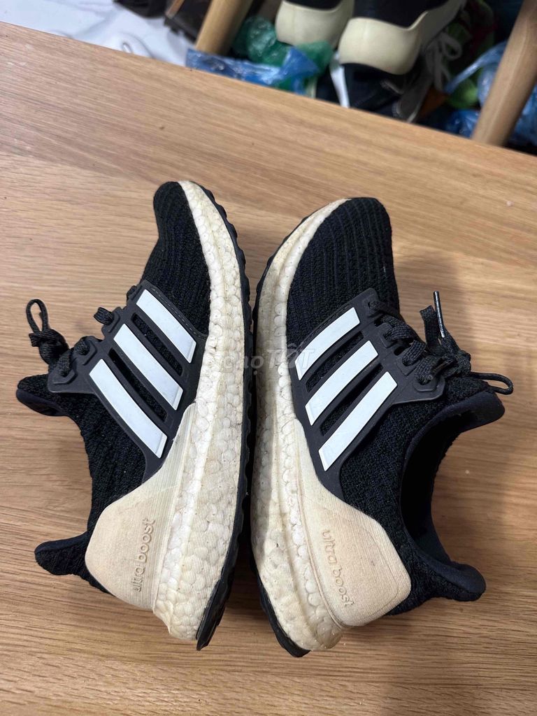 giày chính hãng Adidas size36. Mua bán Giày dép tại Quận Nam Từ Liêm Hà Nội được đăng bởi NguyenHuy hình 1