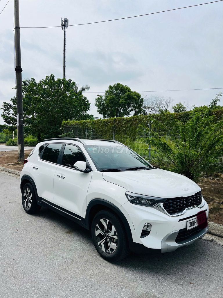 Kia Sonet 2022 Luxury 1.5 AT - 29000 km. Mua bán Ô tô tại Quận Long Biên Hà Nội được đăng bởi Nhan Luong hình 2