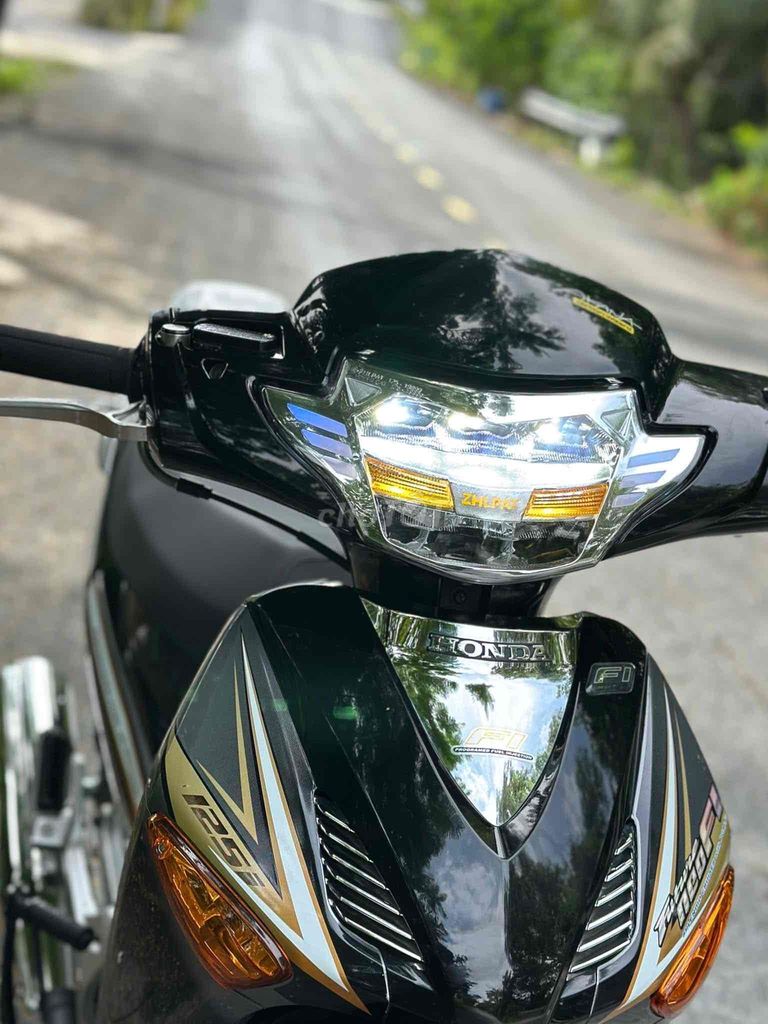 FuneoGT upp áo 2009 Fi chính chủ tp đúng màu càvet. Mua bán Xe máy tại Huyện Bình Chánh Tp Hồ Chí Minh được đăng bởi Lê Thị Tuyết Mai hình 2