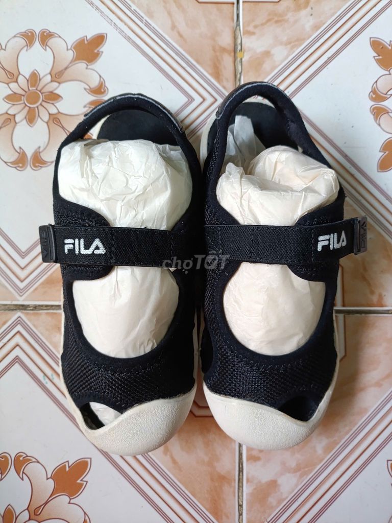 Giày trẻ em FiLa Size 33 20.5cm