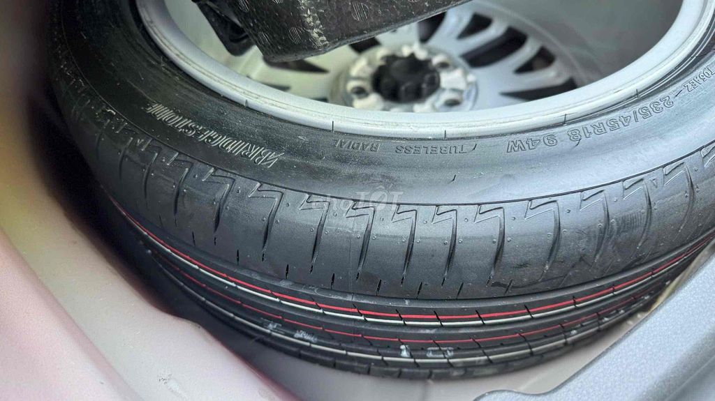 Toyota Camry 2.5Q 2020 màu Đỏ Xe 1 Chủ đi 2v km. Mua bán Ô tô tại Thành phố Thủ Đức Tp Hồ Chí Minh được đăng bởi Bảo Nam ÔTô hình 9