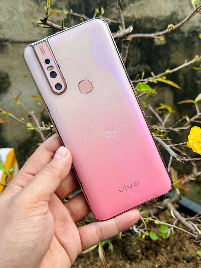 Vivo V15 Hồng Đã qua sử dụng. Mua bán Điện thoại tại Thị xã Tân Uyên Bình Dương được đăng bởi Linh Chi hình 1