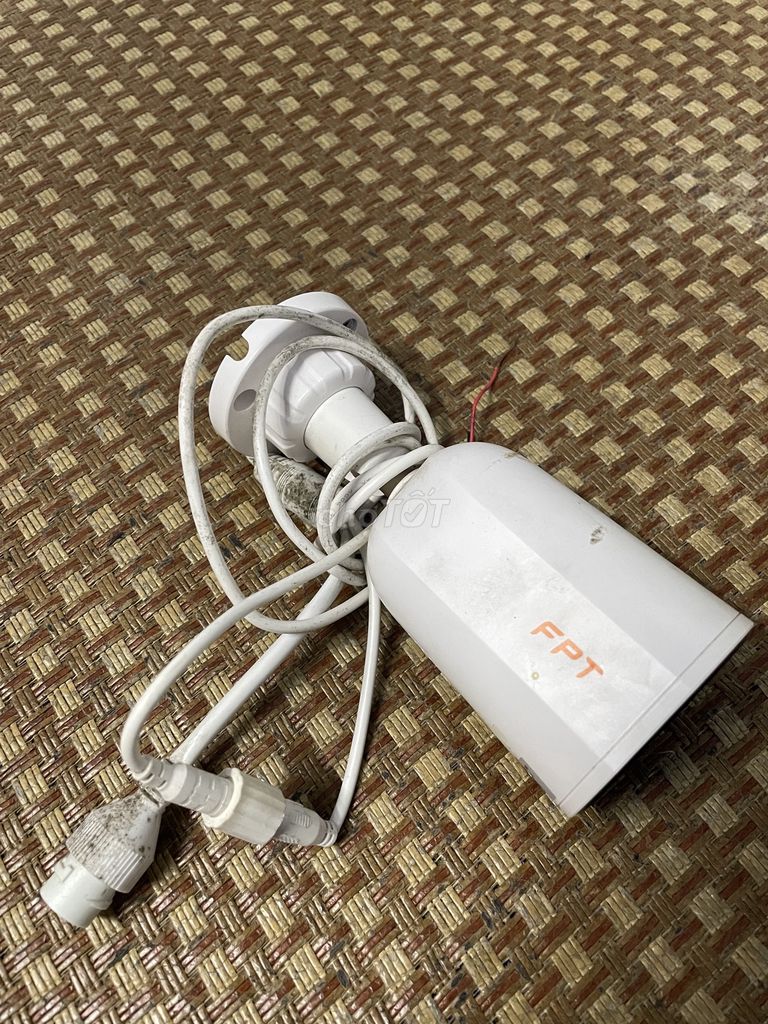 Camera giám sát IP 3MP FPT SE 3S. Mua bán Máy ảnh, Máy quay tại Quận Liên Chiểu Đà Nẵng được đăng bởi Khánh ly hình 1