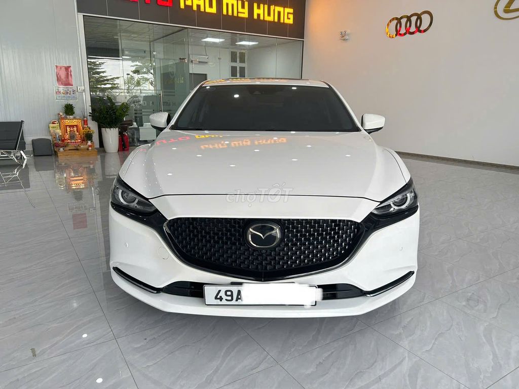 Mazda 6 2.0 Premium TCCC 2023 Odo 13.560km Cực Đẹp