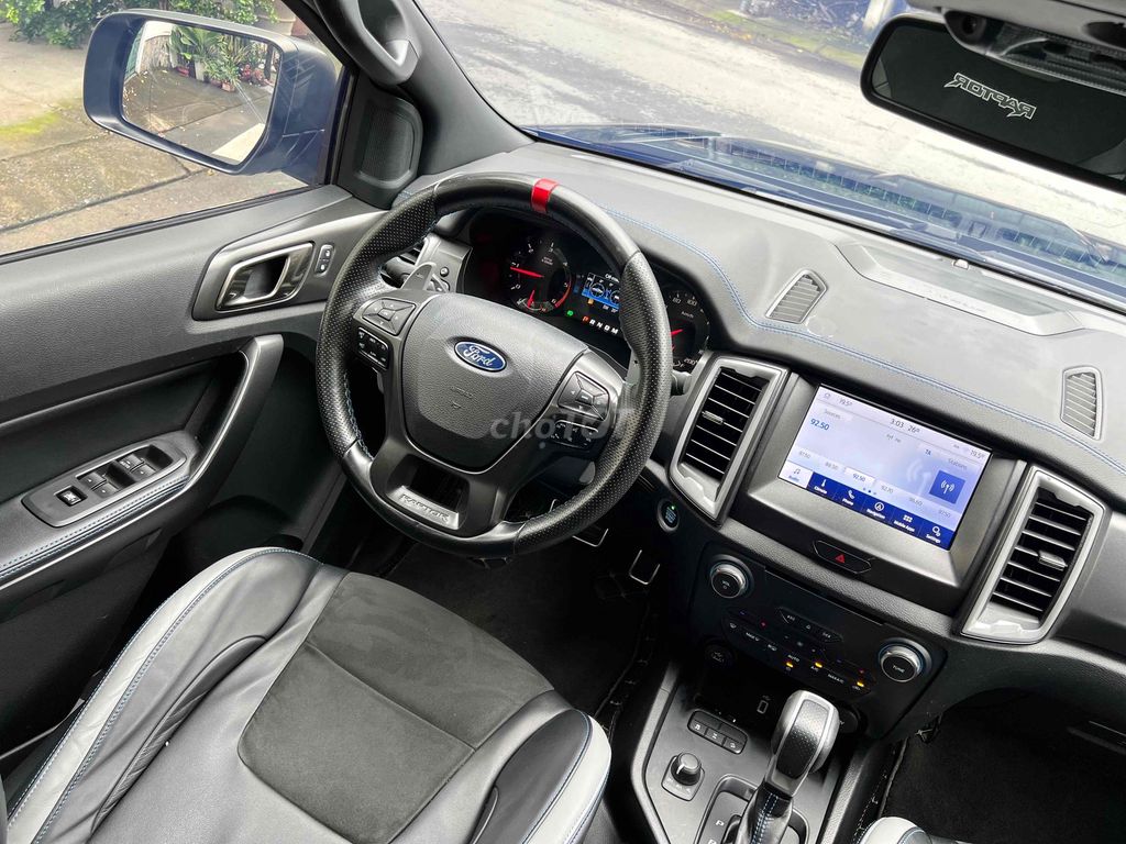 RAPTOR KHÔNG NIÊN HẠN 1 CHỦ XHĐ - Full bảo dưỡng. Mua bán Ô tô tại Quận Gò Vấp Tp Hồ Chí Minh được đăng bởi DH AUTO FORD CHUYÊN XE FORD LƯỚT CHẤT LƯỢNG CAO hình 11