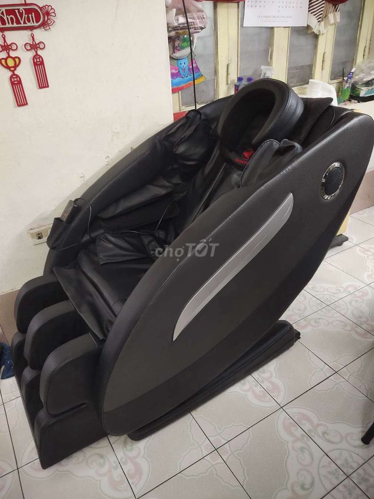 Ghế massage Thomas Hamilton Da PU Đen. Mua bán Bàn ghế tại Quận Bắc Từ Liêm Hà Nội được đăng bởi Nguyễn Đại Nam hình 1