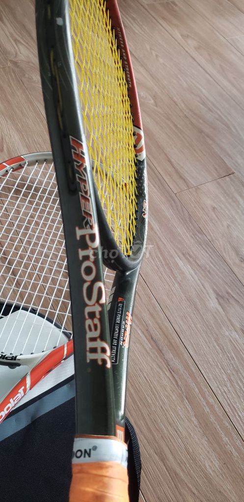 Nhượng lại Bộ vợt tennis đang sử dụng mới 98%