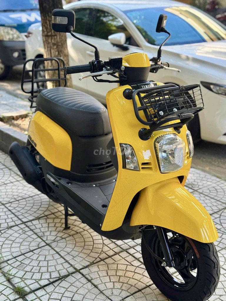 Yamaha Cuxi màu Vàng. Mua bán Xe máy tại Quận Thanh Khê Đà Nẵng được đăng bởi XE MÁY TRẢ GÓP LONG MOTOR hình 1