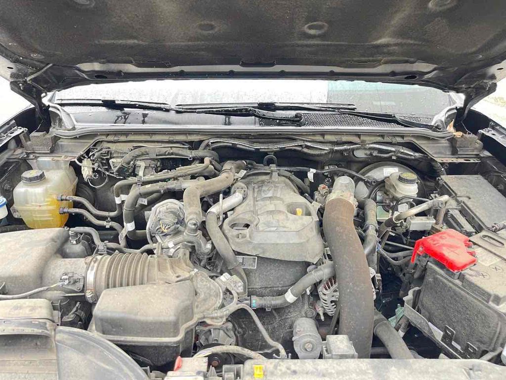 Ford Ranger 2024 XLS 2.0 4X2 AT - 20000 km. Mua bán Ô tô tại Quận 1 Tp Hồ Chí Minh được đăng bởi Thanh Tâm hình 11