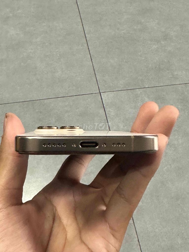 iphone 16 pro. Mua bán Điện thoại tại Quận 1 Tp Hồ Chí Minh được đăng bởi Khang Nguyen hình 1