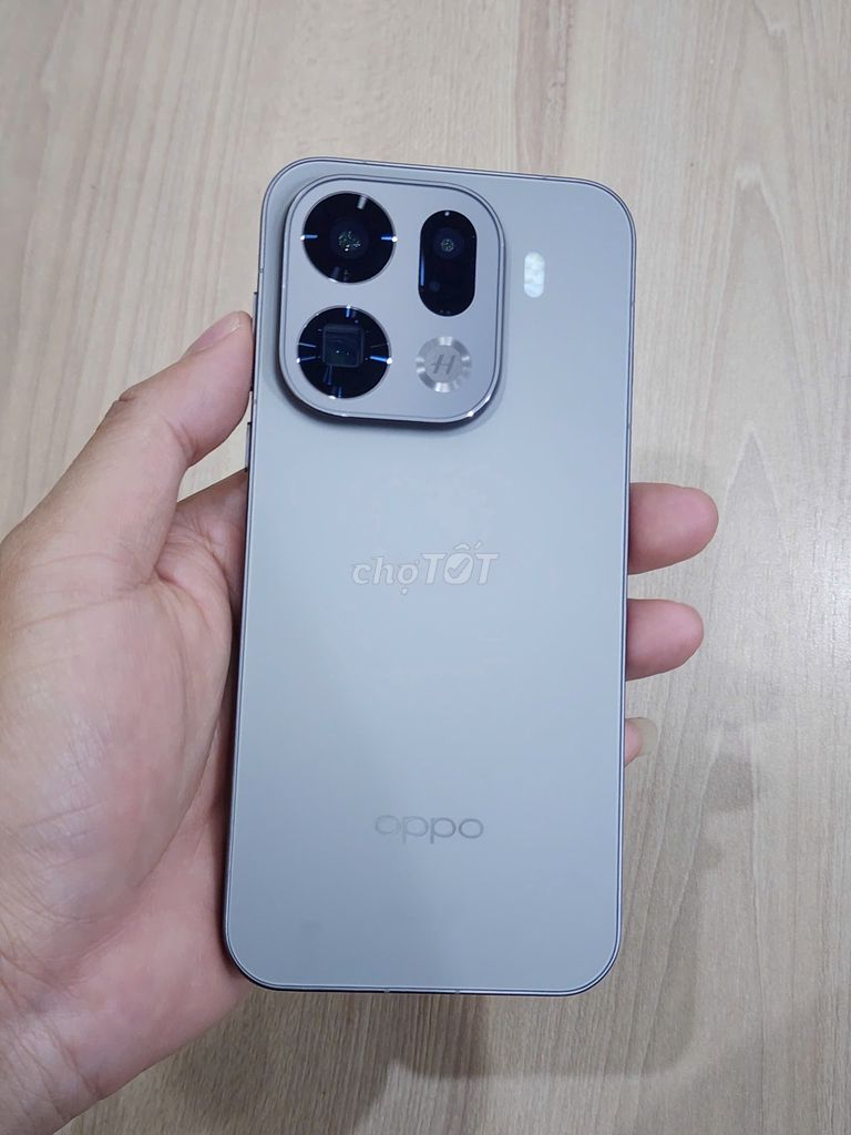 OPPO Find X9 Pro 256GB Xám. Mua bán Điện thoại tại Quận Đống Đa Hà Nội được đăng bởi Chung Trần Mobile hình 1