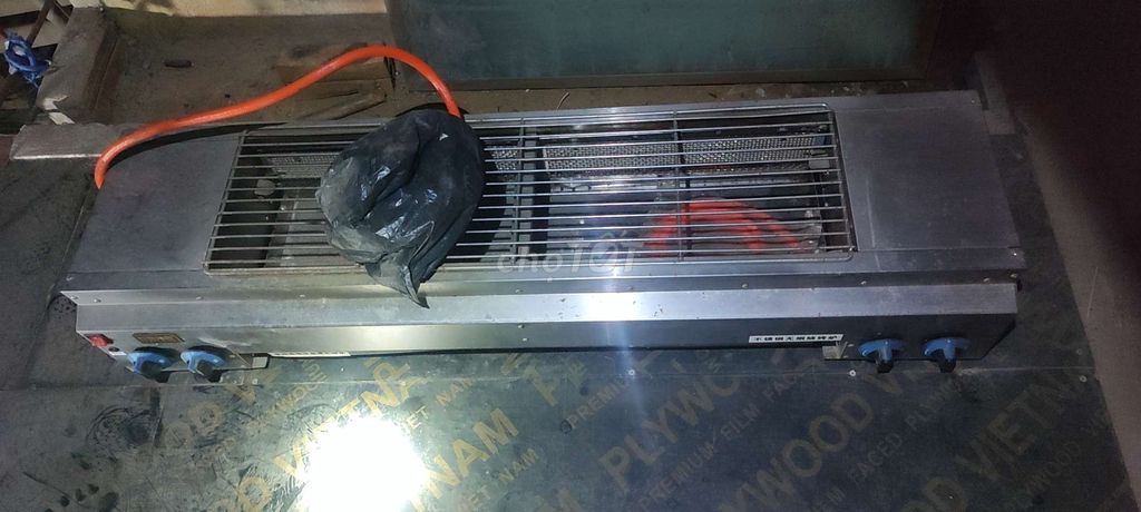 Bếp nướng gas ngoài trời Kim loại. Mua bán Bếp, lò, đồ điện nhà bếp tại Huyện Văn Giang Hưng Yên được đăng bởi Cửa Thép Lượng hình 1