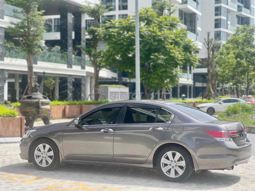 Honda Accord 2012 3.5 AT - 67000 km. Mua bán Ô tô tại Quận Long Biên Hà Nội được đăng bởi Mr Tài Oto hình 20
