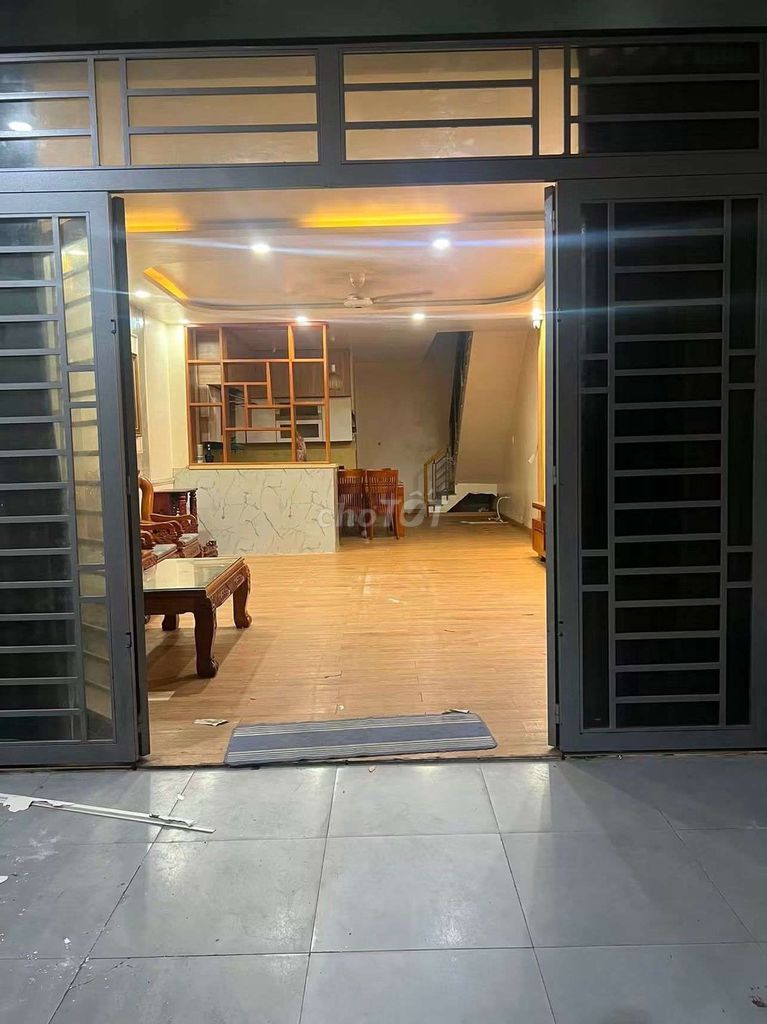 Аренда · 3 комн. · 75 м² · Quận Bình Tân, ул. Đường Mã Lò
