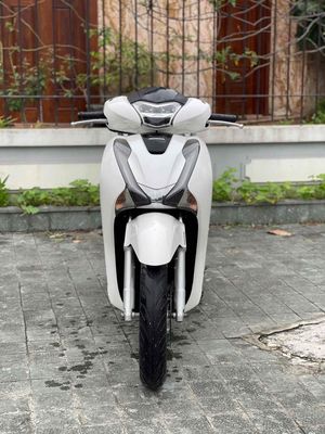 SH 125i Nguyên Bản 2018 Chất_Bảo Hành 3 Năm. Mua bán Xe máy tại Huyện Gia Lâm Hà Nội được đăng bởi Xe Máy Phúc Hưng