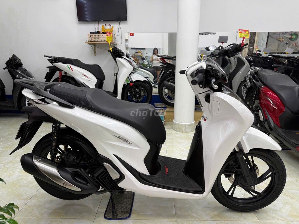 💝𝑺𝑯 𝟭𝟮𝟱 𝑪𝑩𝗦 𝗠𝗔̀𝗨 𝗧𝗥𝗔̆́𝗡𝗚 ÚP ĐẦU ĐÈN MẶC NẠ SH 350. Mua bán Xe máy tại Thành phố Vũng Tàu Bà Rịa - Vũng Tàu được đăng bởi XE MÁY BẢO THANH  TPVŨNG TÀU hình 6