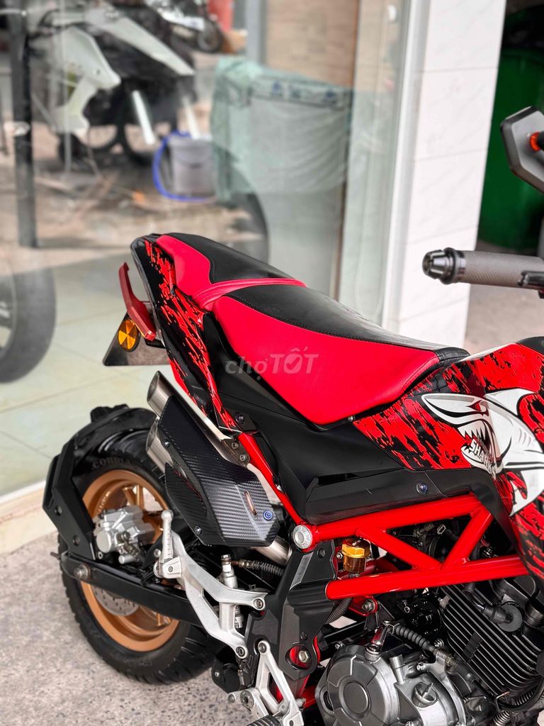 Cần bán Benelli TNT125 2019 Biển 63 9 chủ Odo:6K. Mua bán Xe máy tại Quận Bình Tân Tp Hồ Chí Minh được đăng bởi Việt Motor Bình Tân hình 3