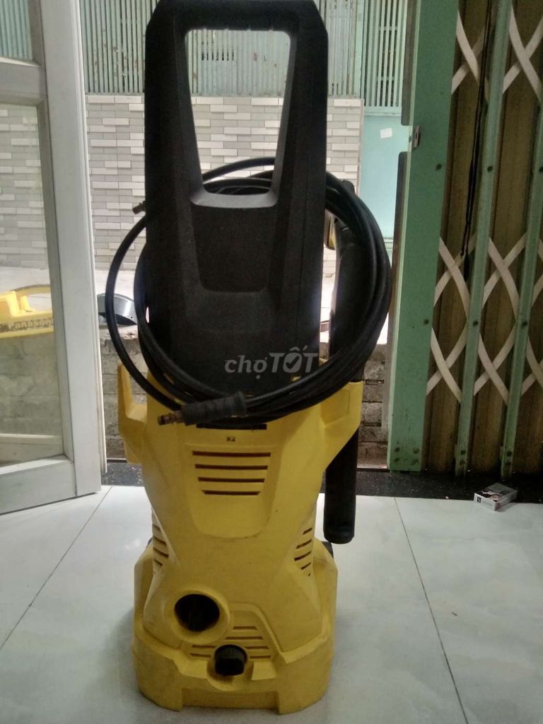 Máy rửa xe KARCHER  k2 của đức bị mất dây nguồn