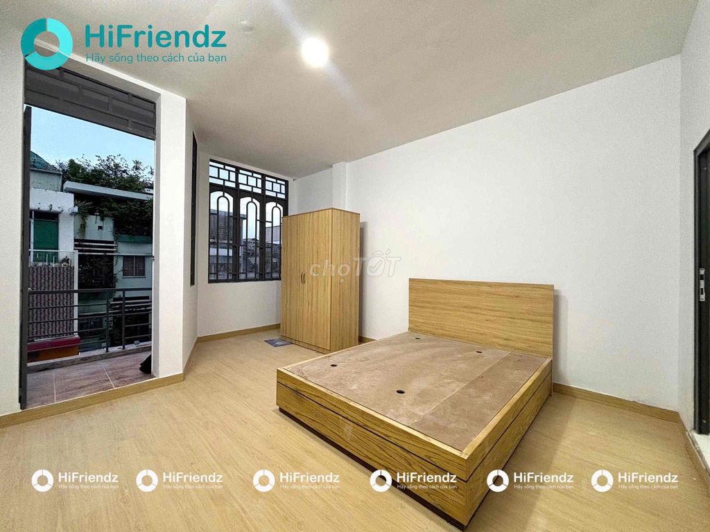 STUDIO BÊN CẠNH TRƯỜNG SA - HOÀNG SA