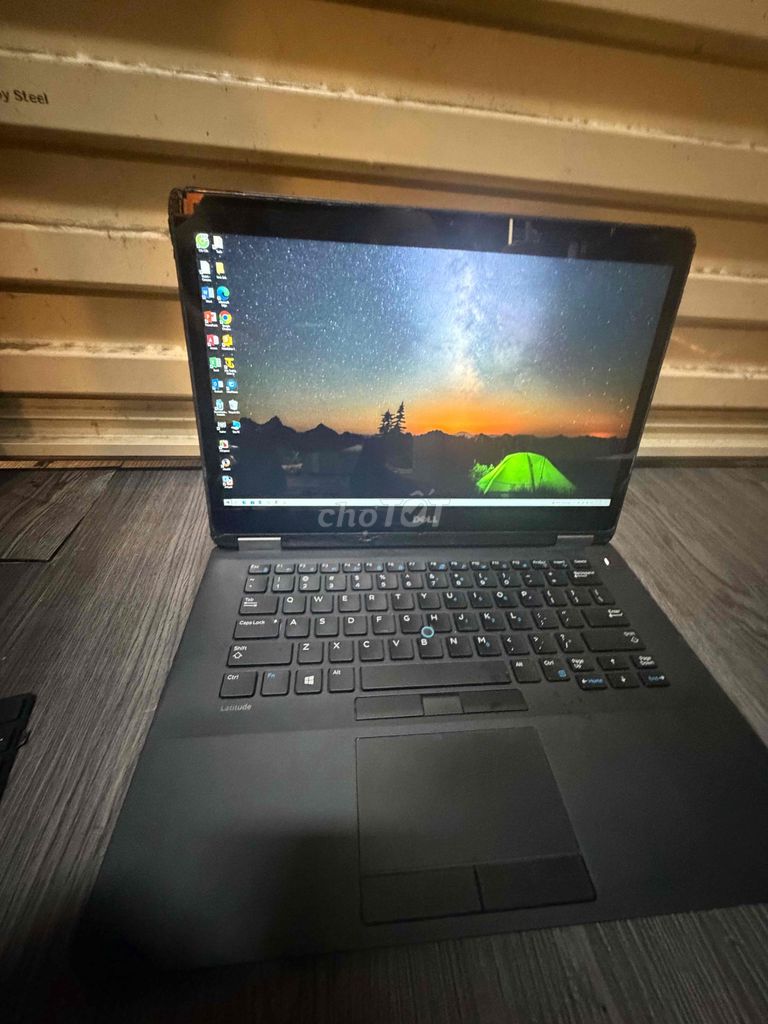 Dell Latitude i7-6600U 8GB/256GB 14 inch  cam ứng. Mua bán Laptop tại Quận 12 Tp Hồ Chí Minh được đăng bởi nguyenanh123 hình 1