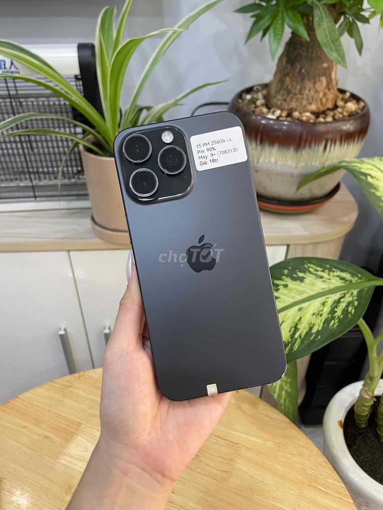 Apple iPhone 15 Pro Max 256GB mã LL/A 🇺🇸. Mua bán Điện thoại tại Huyện Hóc Môn Tp Hồ Chí Minh được đăng bởi Luân Hoài hình 1