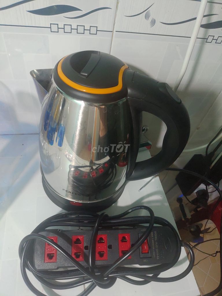 Ấm đun nước PERFECT Thép không gỉ. Mua bán Bếp, lò, đồ điện nhà bếp tại Thành phố Thủ Đức Tp Hồ Chí Minh được đăng bởi du hình 1