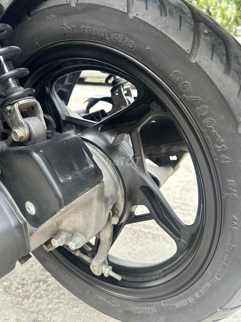 AB 2020 xe cực chất . lốp zin cả đôi theo xe. Mua bán Xe máy tại Quận Lê Chân Hải Phòng được đăng bởi Nguyễn Thế Hiếu hình 5