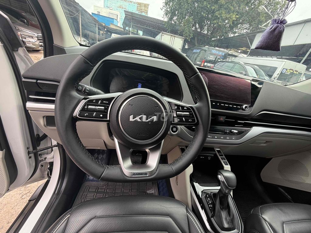 Kia Carens 2024 1.5G Luxury - 35000 km. Mua bán Ô tô tại Quận Bình Tân Tp Hồ Chí Minh được đăng bởi phan nguyen hình 6