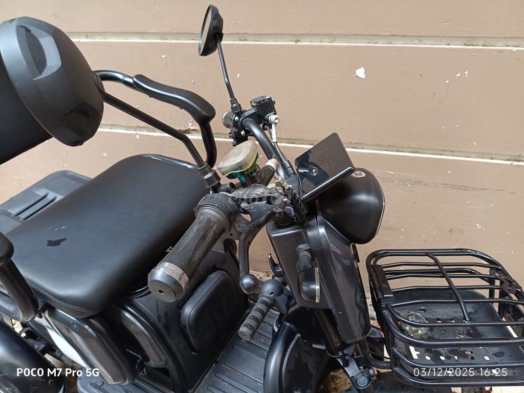 Xe điện 3 bánh Đen. Mua bán Xe điện tại Quận Ba Đình Hà Nội được đăng bởi Jeanne Keel hình 2