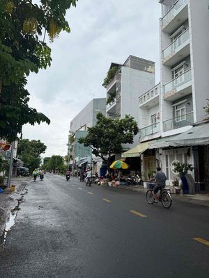Nhà phố 55 m² · 2 PN · Đường Văn Thân