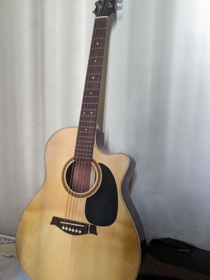 thanh lý guitar THD-15