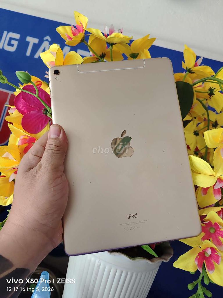 Apple iPad Pro 9.7 inch 32GB 4g . Mua bán Máy tính bảng tại Thành phố Biên Hòa Đồng Nai được đăng bởi Tùng phát  hình 1