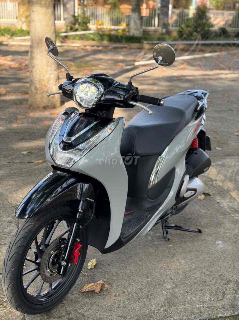 SH Mode ABS  2023 có góp. Mua bán Xe máy tại Huyện Trảng Bom Đồng Nai được đăng bởi Xe Máy Ngọc Hưng hình 2