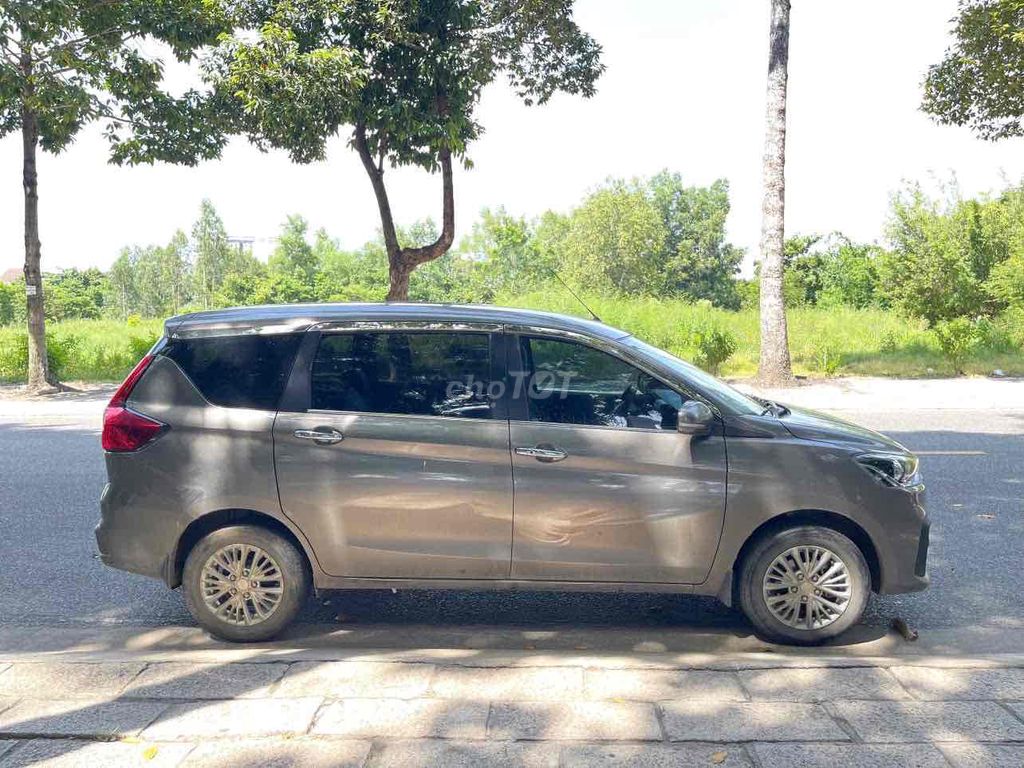 Suzuki Ertiga 2019 GLX 4AT - 50000 km