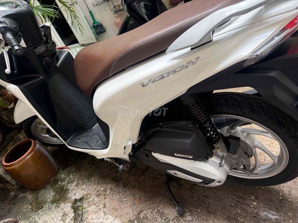 víison đời 2024. Mua bán Xe máy tại Quận 1 Tp Hồ Chí Minh được đăng bởi Tuan Tran hình 3