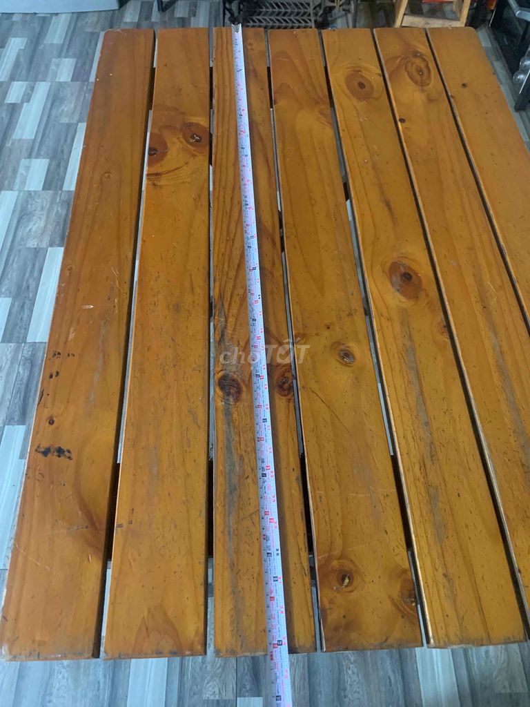 Thanh lý 08 bộ bàn ghế gỗ thông chân sắt 900k/1bộ