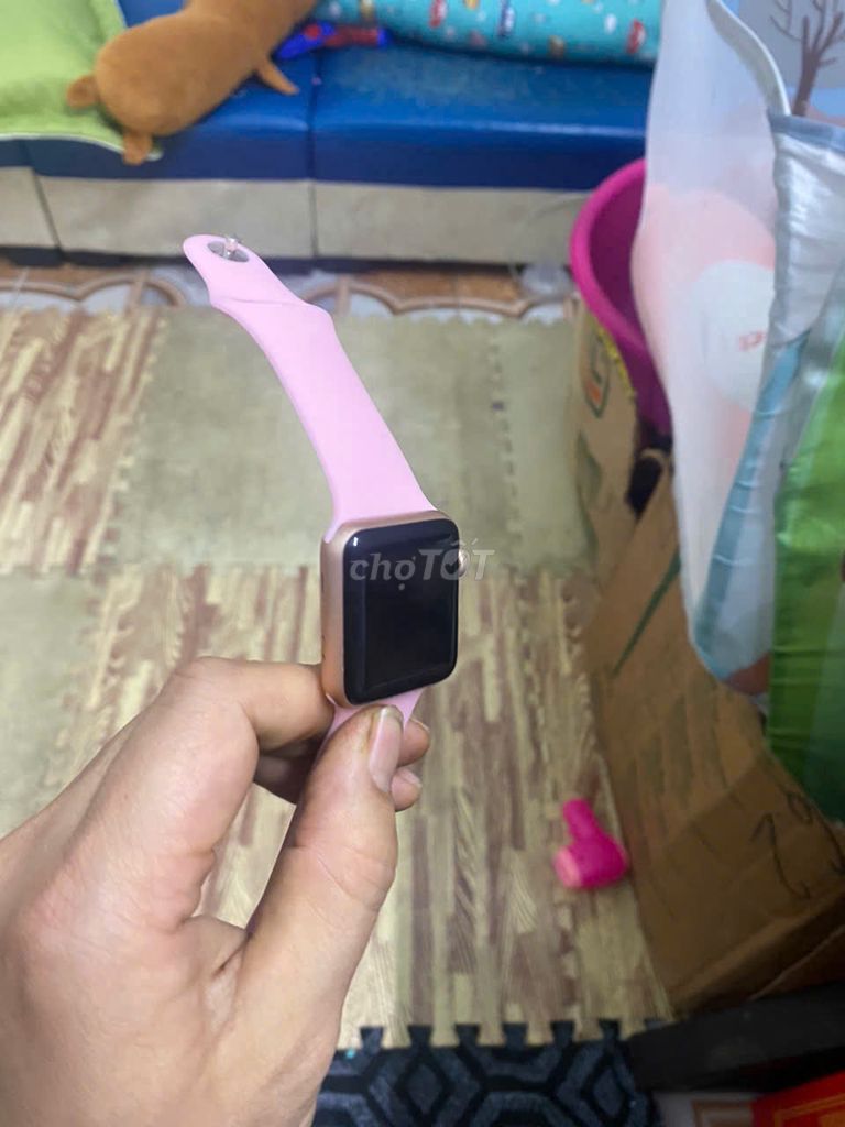 Apple watch series 3 38mm. Mua bán Thiết bị đeo thông minh tại Quận Thanh Xuân Hà Nội được đăng bởi nguyen vẳn tuân hình 2