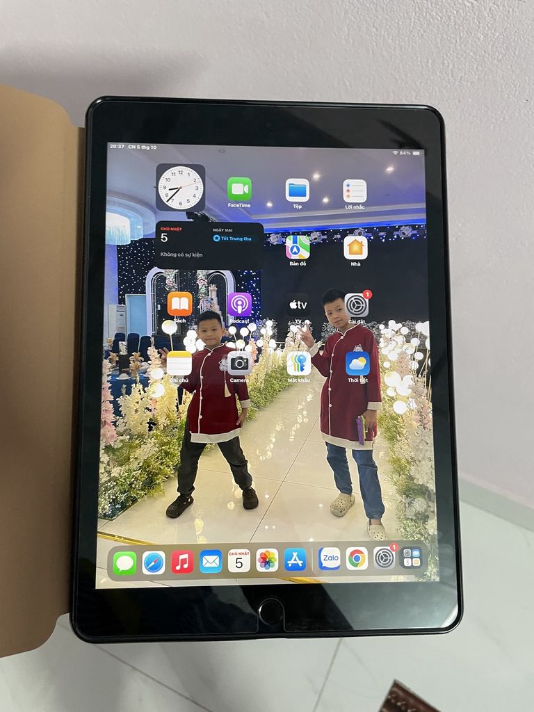 Ipad gen 9. Mua bán Máy tính bảng tại Quận Cẩm Lệ Đà Nẵng được đăng bởi QUANG SƠN hình 1