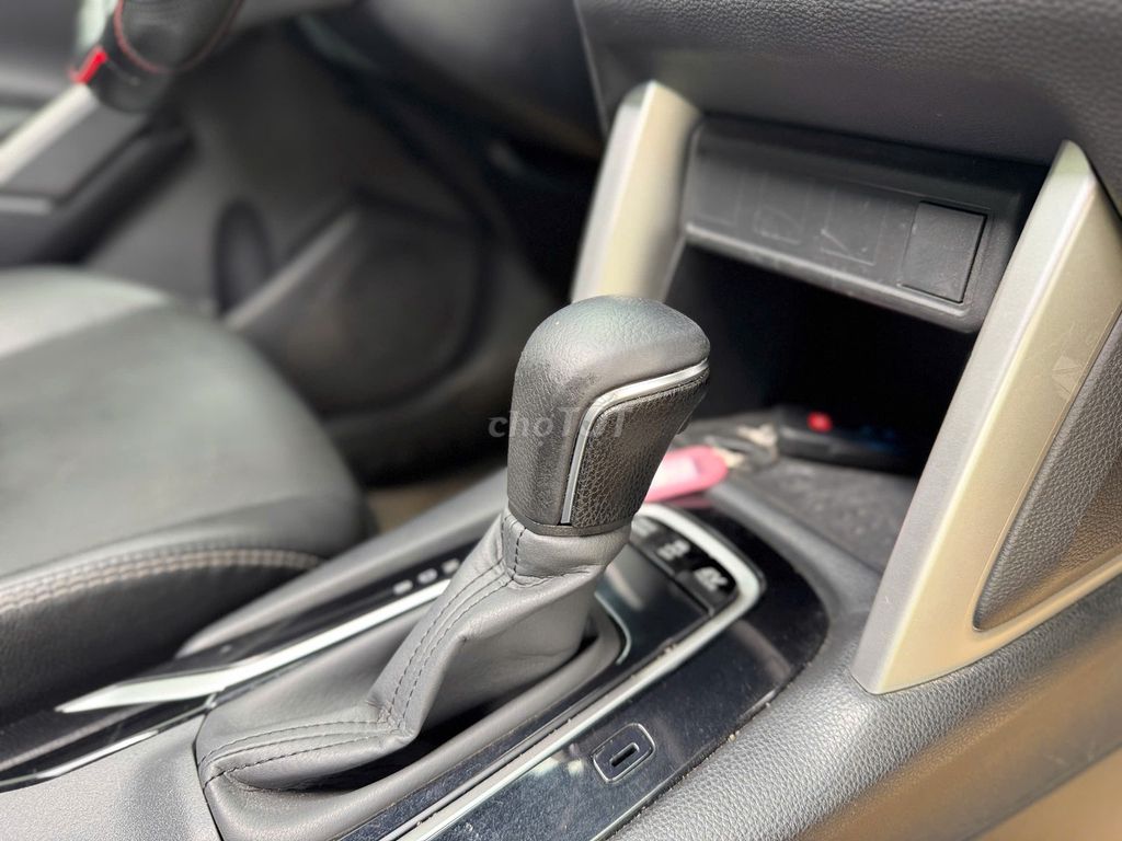 Toyota Corolla Cross 2021 1.8HV - 61000 km. Mua bán Ô tô tại Quận Gò Vấp Tp Hồ Chí Minh được đăng bởi Lộc Xe Cũ Toyota Đông Sài Gòn Nguyễn Văn Lượng hình 12