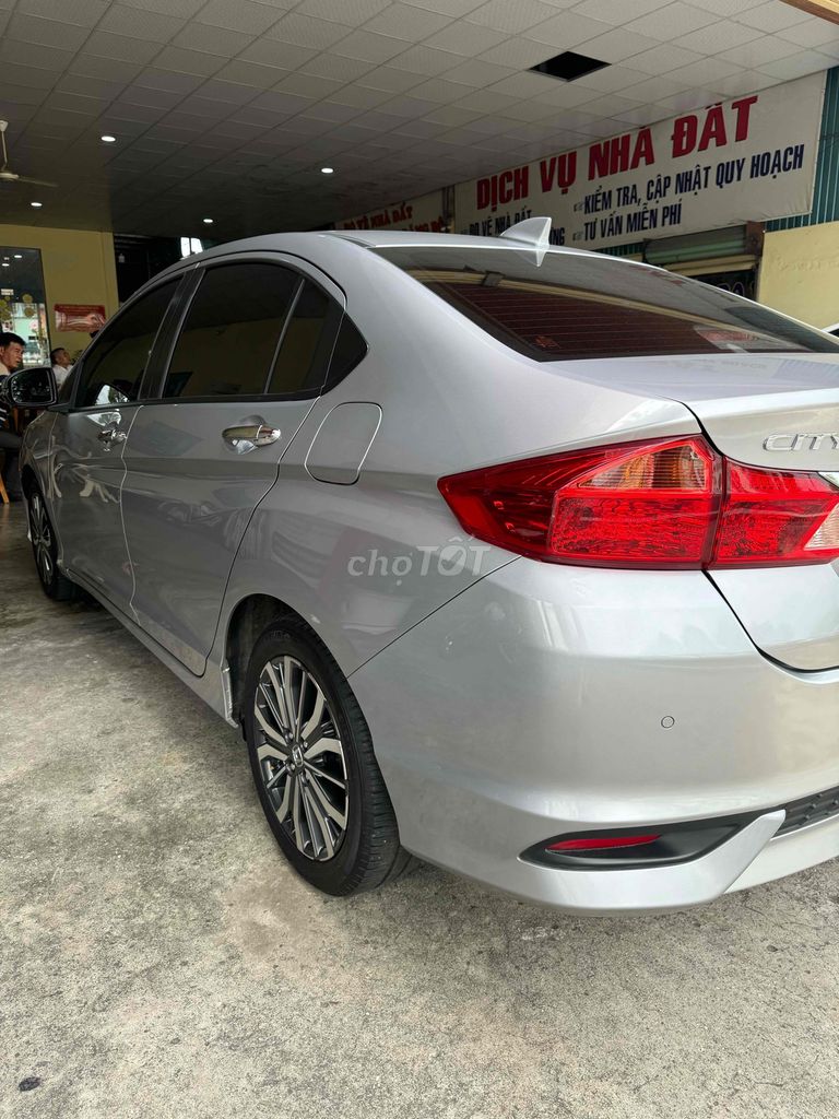 Honda City 2019 1.5 TOP - 32000 km. Mua bán Ô tô tại Quận Phú Nhuận Tp Hồ Chí Minh được đăng bởi Nghĩa Trần hình 5