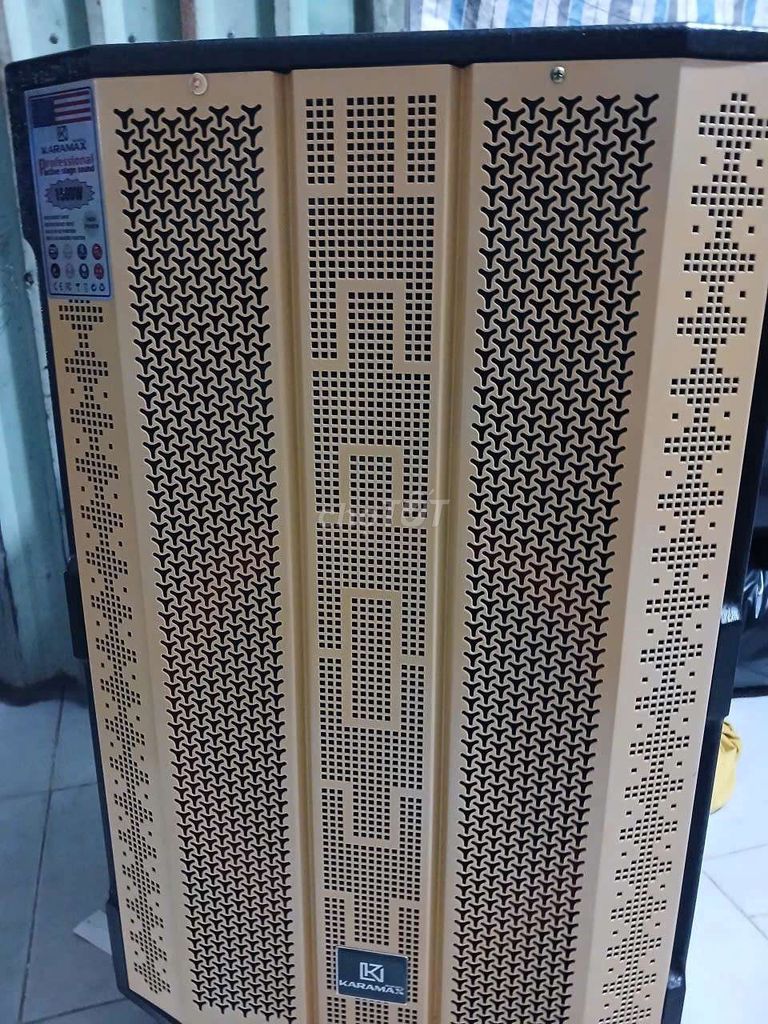 Loa kéo Karamax Đen, Vàng Đã sử dụng. Mua bán Tivi, Âm thanh tại Quận 8 Tp Hồ Chí Minh được đăng bởi Danh Trunq hình 1